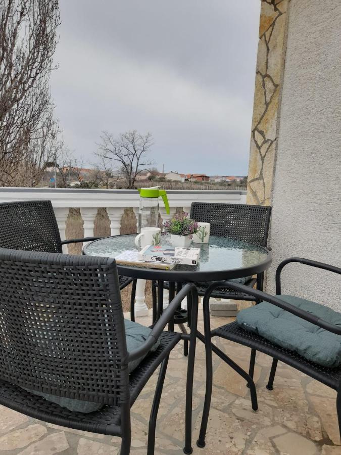 Apartmani Dorijan Vrsi Luaran gambar
