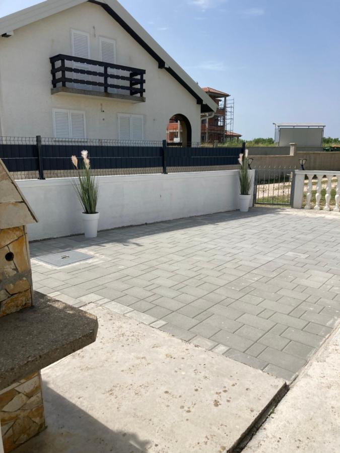 Apartmani Dorijan Vrsi Luaran gambar